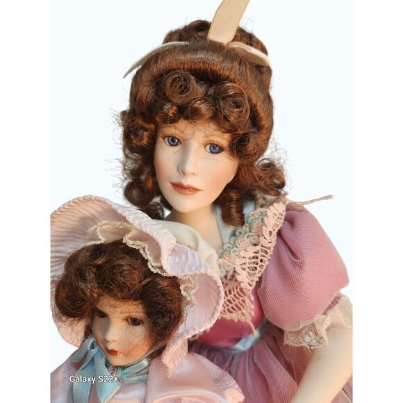 Paradise Galleries Timeless Love Tender Moments Set Porcelain Sitting Doll 1999 - Picture 11 of 13